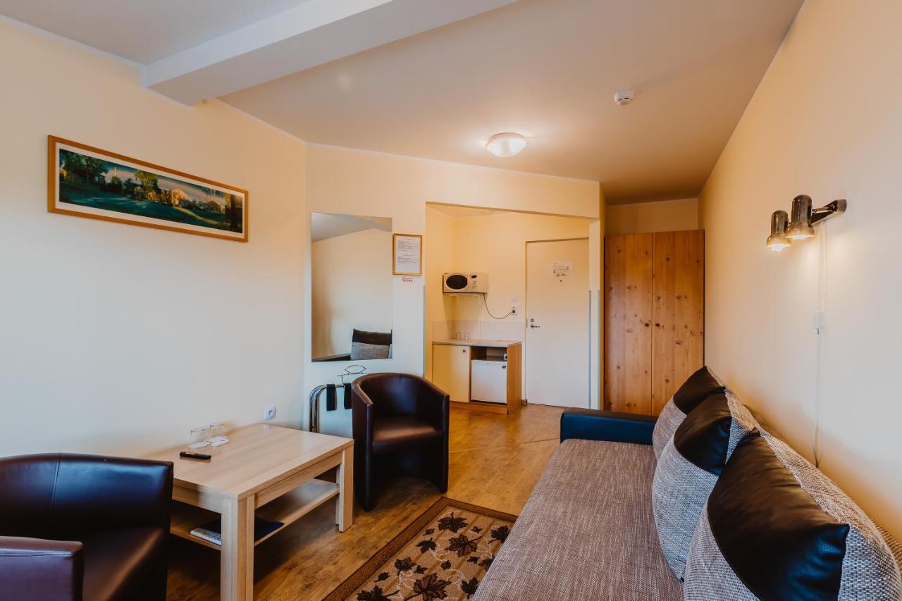 Aleksandri Hotel Tartu Dış mekan fotoğraf